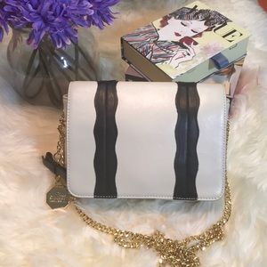 ❗️FINAL SALE❗️Badgley Mischka Belle crossb minibag